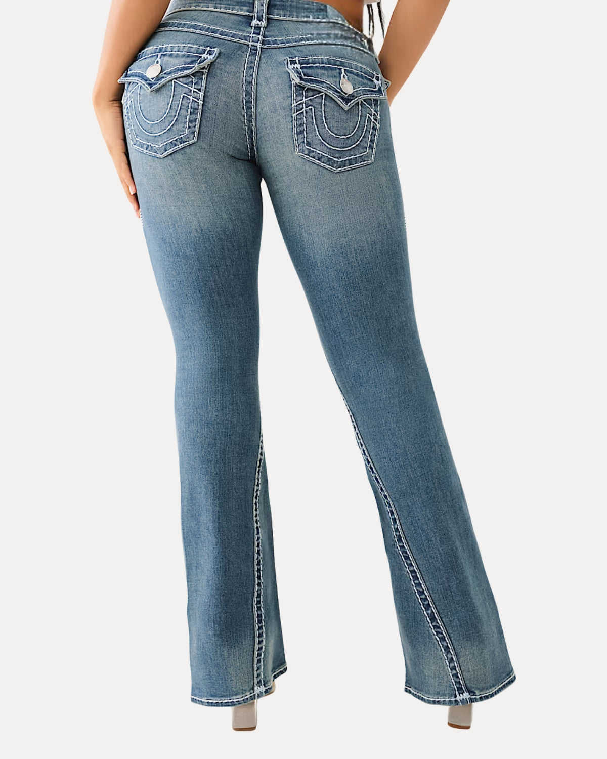 AVASI - Straight Leg Jeans