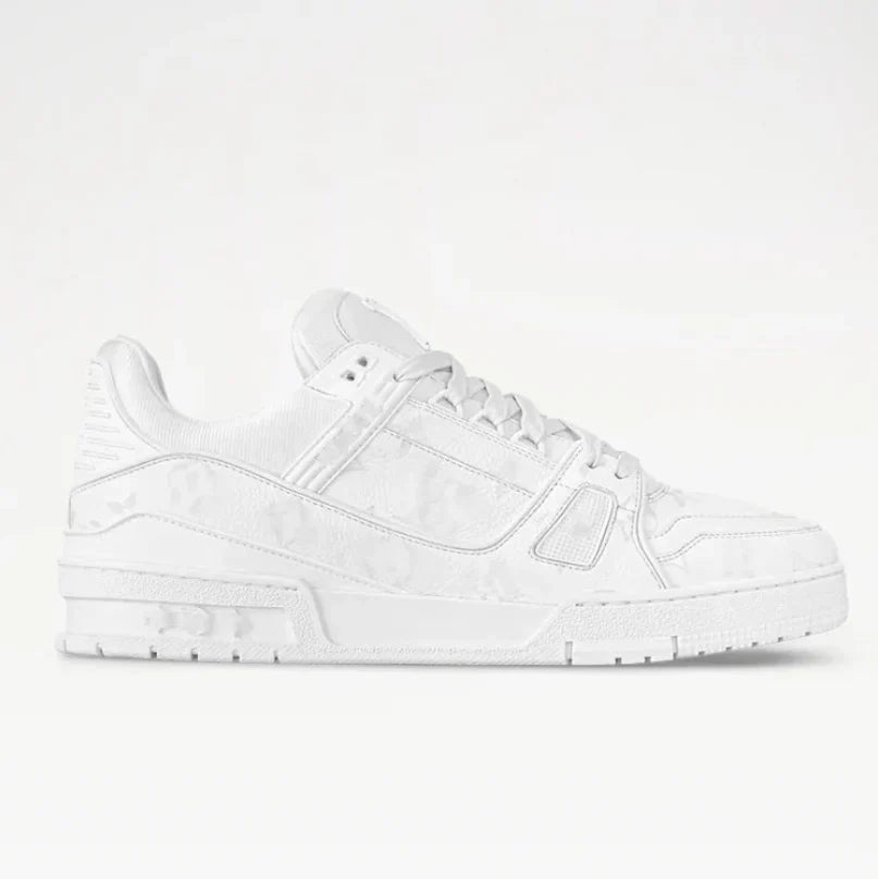 AVASI - Premium Sneaker